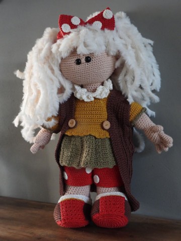 Xxl funny doll pruikenset ivoor 2
